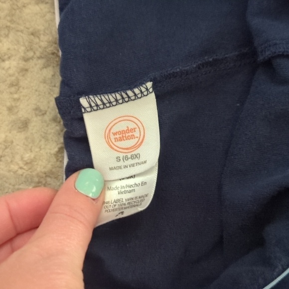 Girls bundle shorts. 3/$15 - Picture 5 of 7